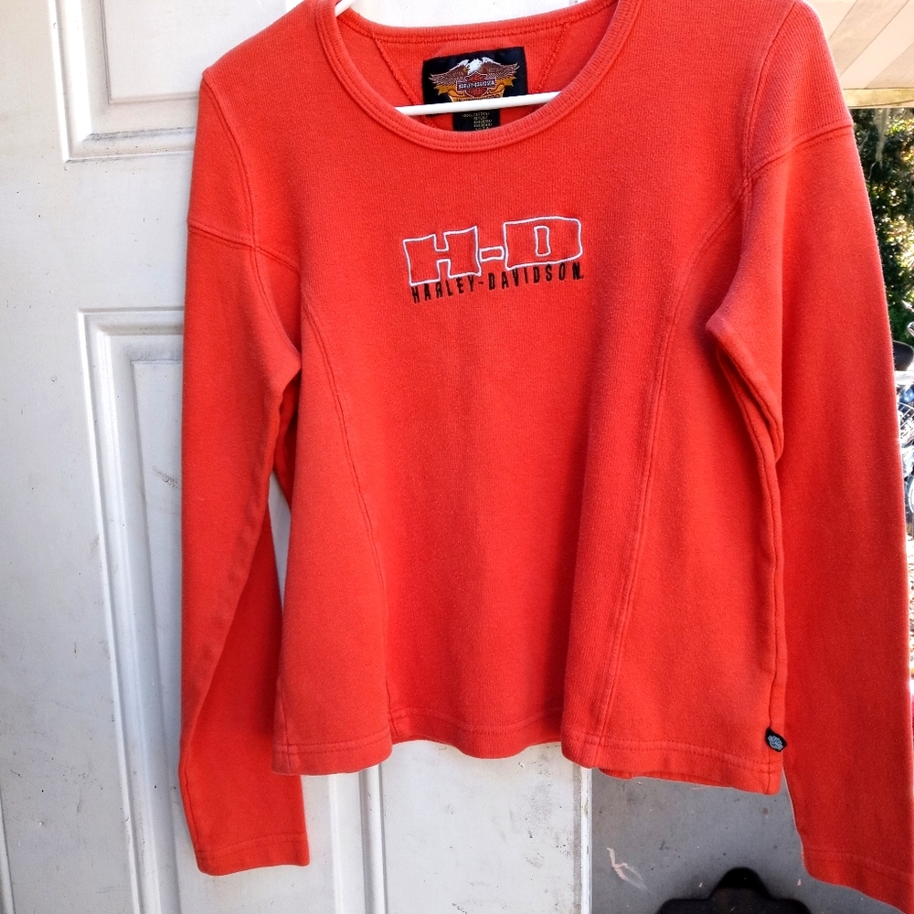 Womans Harley Davidson sweatshirt